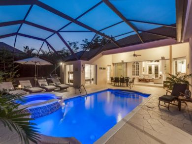 Four Bedroom Naples Home Short Drive to Downtown