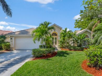 Four Bedroom Naples Home Short Drive to Downtown