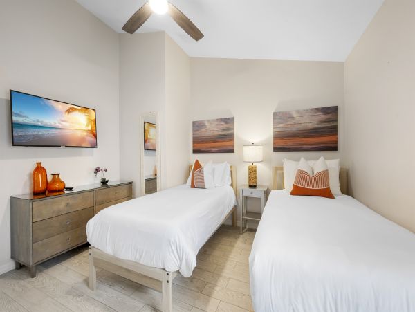 Naples Florida Vacation Rental | Luxury Waterfront Pool Villa with Lake View