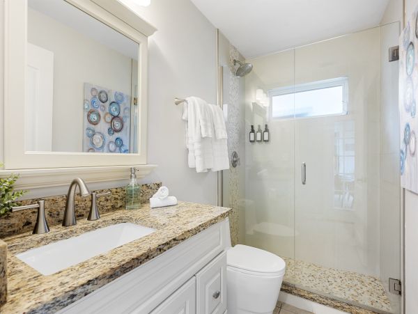 Naples Florida Vacation Rental | Luxury Waterfront Pool Villa with Lake View