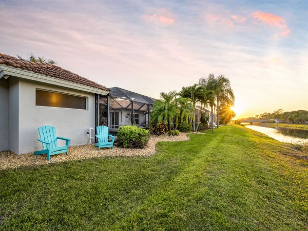 Naples Florida Vacation Rental | Luxury Waterfront Pool Villa with Lake View