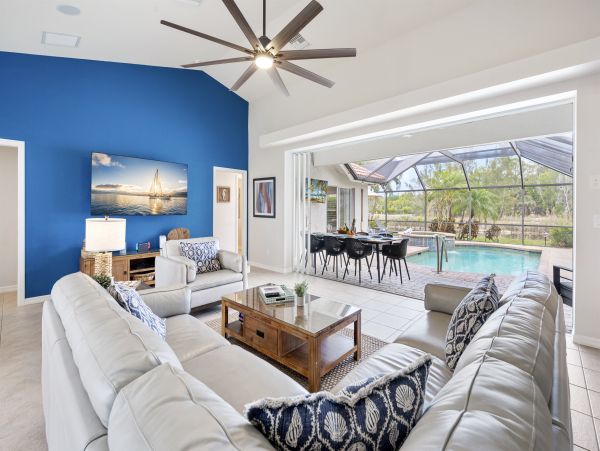 Naples Florida Vacation Rental | Luxury Waterfront Pool Villa with Lake View