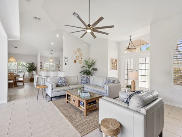 Naples Florida Vacation Rental | Luxury Waterfront Pool Villa with Lake View