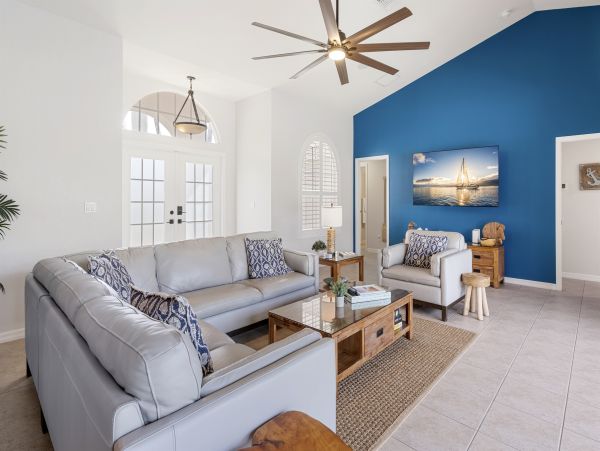 Naples Florida Vacation Rental | Luxury Waterfront Pool Villa with Lake View