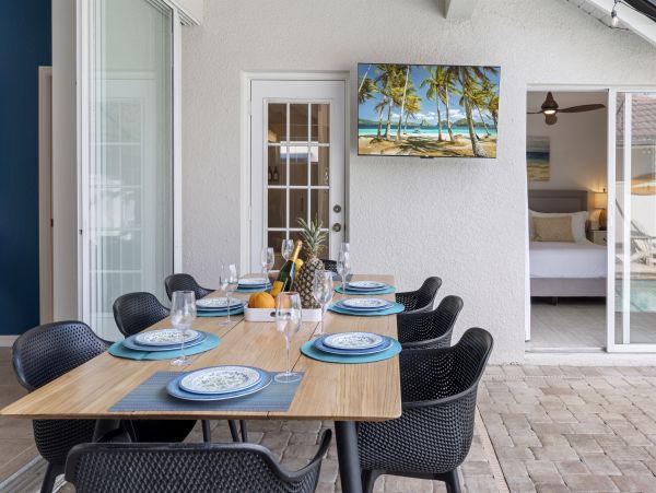 Naples Florida Vacation Rental | Luxury Waterfront Pool Villa with Lake View