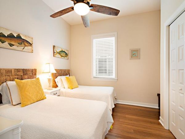 Holmes Beach Luxury Vacation Rental Home Sleeps Six Guests