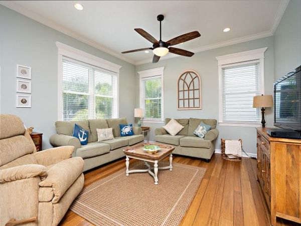 Holmes Beach Luxury Vacation Rental Home Sleeps Six Guests