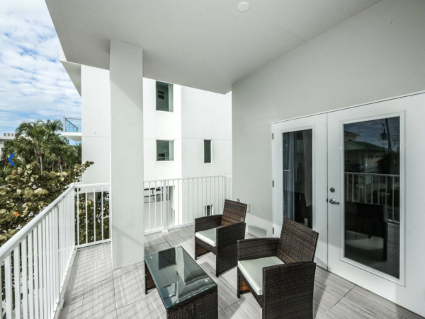 Siesta Key Three Bedroom Luxury