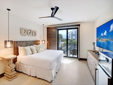 Holmes Beach Vacation Studio Sleeps Two Guests