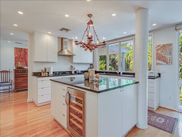 Luxury Beachfront 4 Bedroom Home on Boca Grande