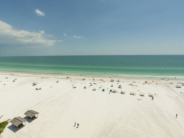 Beachfront One Bedroom Rental Condo in Siesta Key