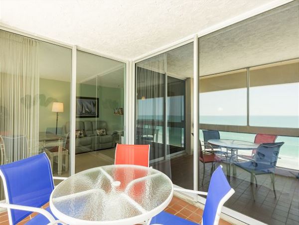 Beachfront One Bedroom Rental Condo in Siesta Key