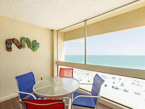 Beachfront One Bedroom Rental Condo in Siesta Key