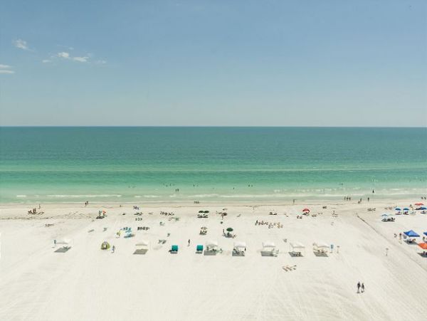 Beachfront One Bedroom Rental Condo in Siesta Key