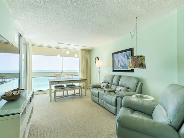 Beachfront One Bedroom Rental Condo in Siesta Key