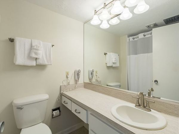 Beachfront One Bedroom Rental Condo in Siesta Key