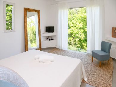 Four Bedroom Walk to Beach Vacation Home in Guadeloupe