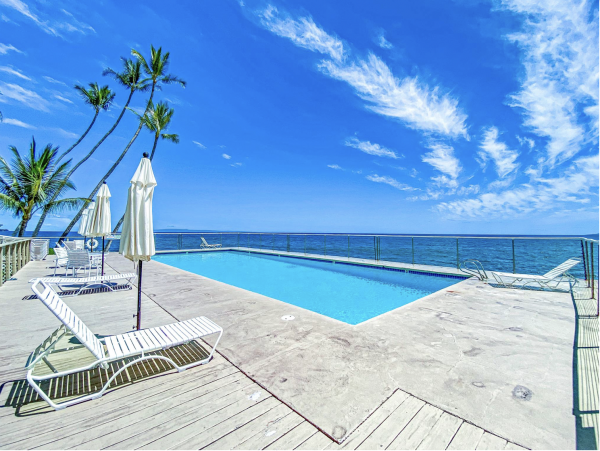Lahaina Luxury Vacation Rental Home Three Bedrooms