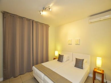 Oceanfront Four Bedroom Vacation Home Sleeps Ten Guests