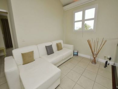 Oceanfront Four Bedroom Vacation Home Sleeps Ten Guests