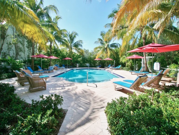Marathon Canal View 3 Bedroom Vacation Villa