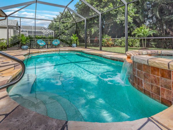 Luxury Naples Rental with Private Pool Five Star Amenities
