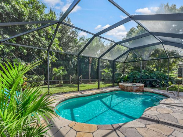 Luxury Naples Rental with Private Pool Five Star Amenities