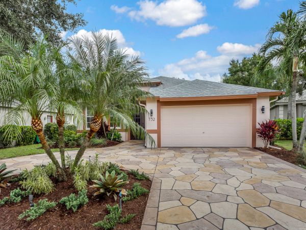 Luxury Naples Rental with Private Pool Five Star Amenities
