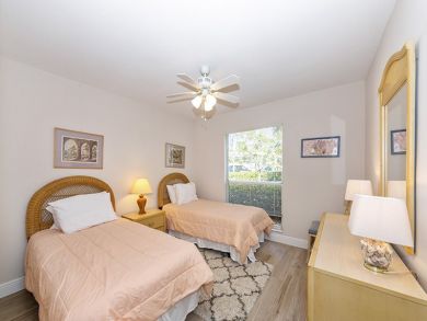 Naples Two Bedroom Vacation Condo Sleeps Six Guests Naples Two Bedroom Vacation Condo Sleeps Six Guests