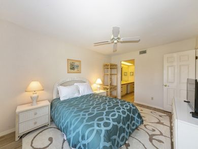 Naples Two Bedroom Vacation Condo Sleeps Six Guests Naples Two Bedroom Vacation Condo Sleeps Six Guests
