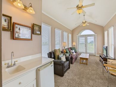 Great 4 Bedroom Vacation Home Sleeps 10 Guests Private Pool Great 4 Bedroom Vacation Home Sleeps 10 Guests Private Pool