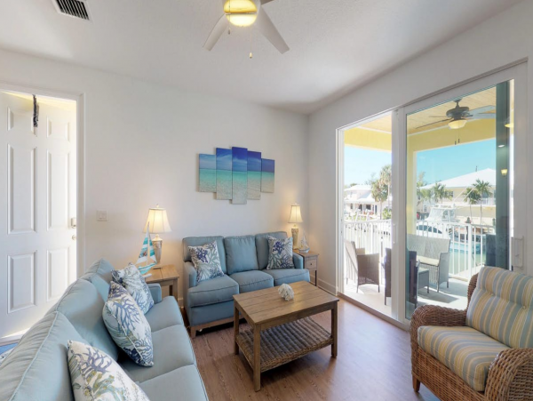Marathon Vacation Home 4 Bedroom Sleeps 10 Guests