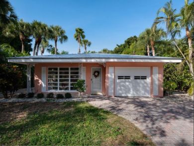 Beautiful Sarasota Vacation Home Sleeps Four Guests
