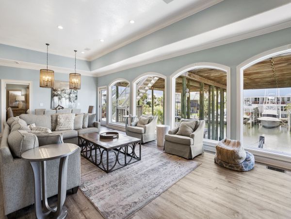 One of the Top Rentals in Destin on Water