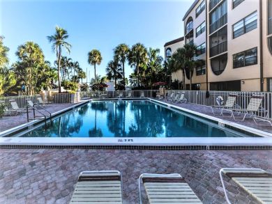 Marco Island Vacation Condo Sleeps Two Guests