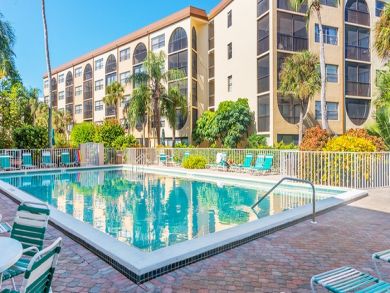 Marco Island Vacation Condo Sleeps Two Guests