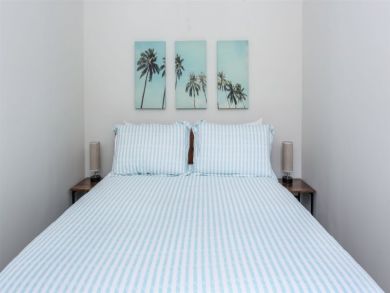 Charming 1 Bedroom Cottage in La Jolla Short Walk to Beach