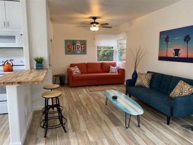 Charming 1 Bedroom Cottage in La Jolla Short Walk to Beach