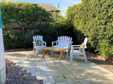 Charming 1 Bedroom Cottage in La Jolla Short Walk to Beach