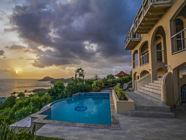 St Thomas Luxury Vacation Pool Villa Sleeps Eighteen Guests