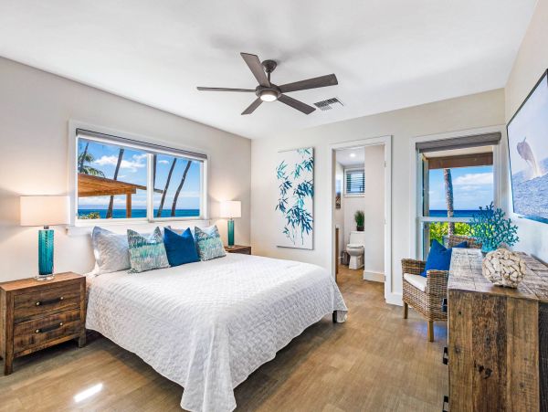 Oceanfront Maui Vacation Rental - Lahaina Condo with Lanai & Whale Watching
