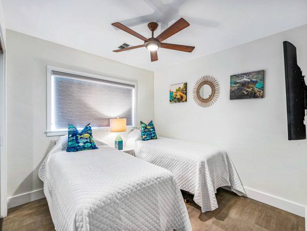 Oceanfront Maui Vacation Rental - Lahaina Condo with Lanai & Whale Watching