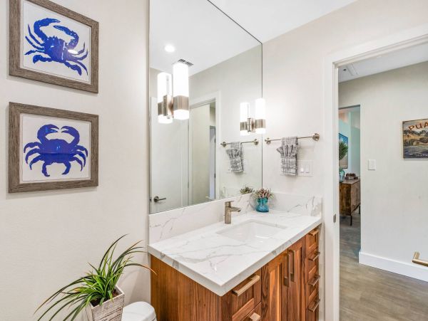 Oceanfront Maui Vacation Rental - Lahaina Condo with Lanai & Whale Watching