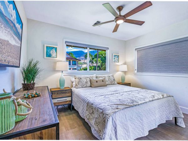 Oceanfront Maui Vacation Rental - Lahaina Condo with Lanai & Whale Watching