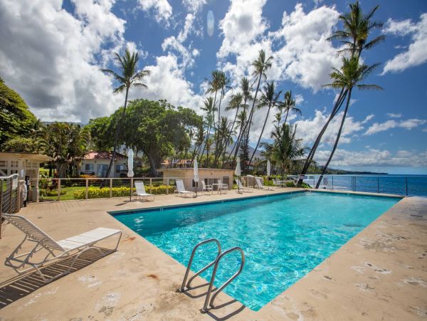 Oceanfront Maui Vacation Rental - Lahaina Condo with Lanai & Whale Watching