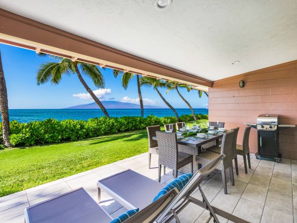 Oceanfront Maui Vacation Rental - Lahaina Condo with Lanai & Whale Watching