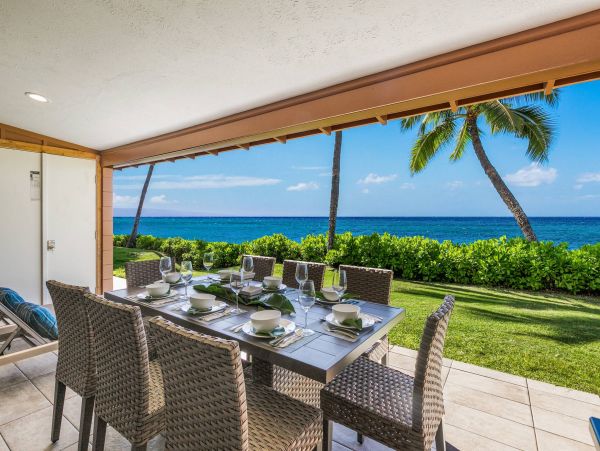 Oceanfront Maui Vacation Rental - Lahaina Condo with Lanai & Whale Watching