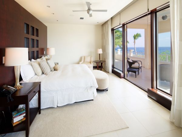 Cayman Luxury Beachfront Vacation Villa