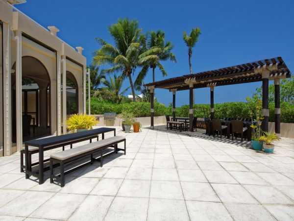 Cayman Luxury Beachfront Vacation Villa