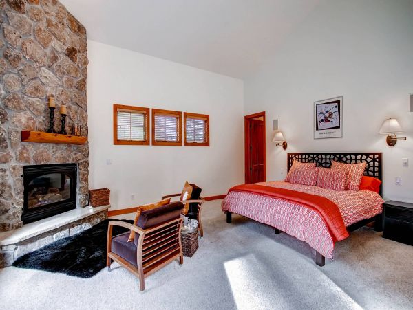 Mountain Vacation Home With Hot Tub 14 Guests